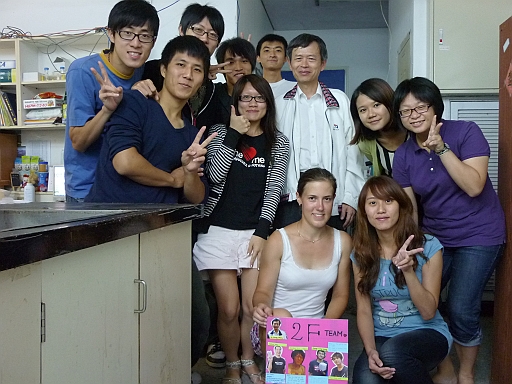 100_6.JPG - 實驗室-1